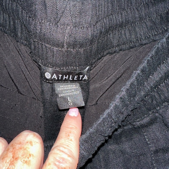 $79 Athleta Black Retreat Linen Mid Rise Wide
Leg Pant Large - Picture 3 of 5